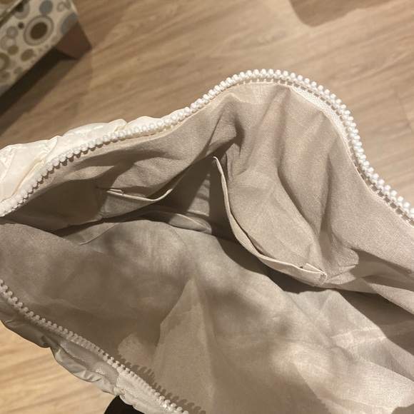 Shoulder bag - Picture 2 of 4